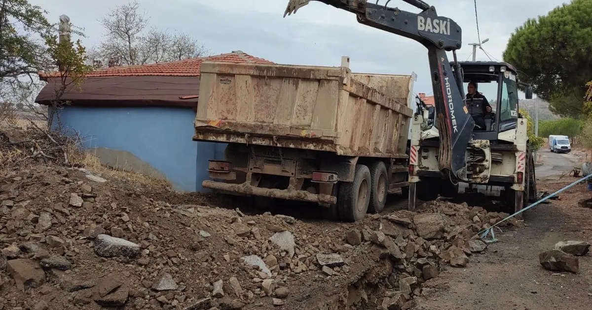 BASKİ Ayvalık’ta çalışmalarına devam ediyor