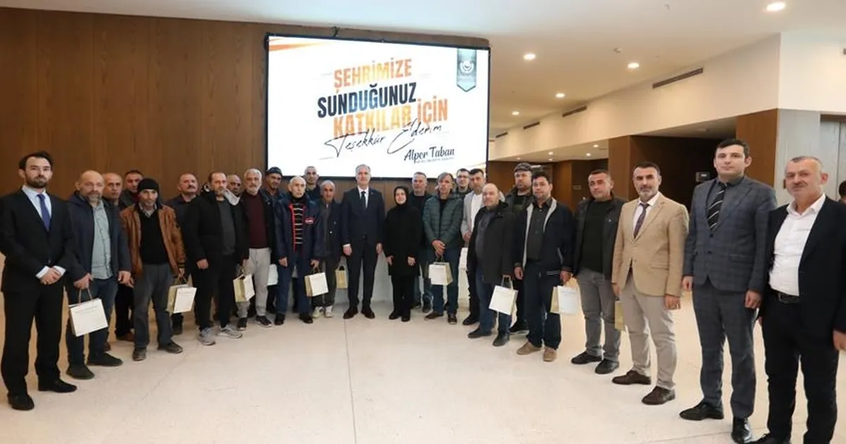 Bursa İnegöl Belediyesi’nden emekli olan personellere vefa