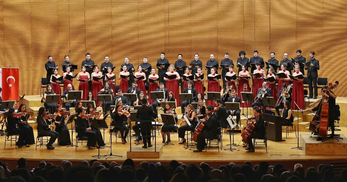 Bursa Nilüfer’de yeni yıla özel muhteşem konser