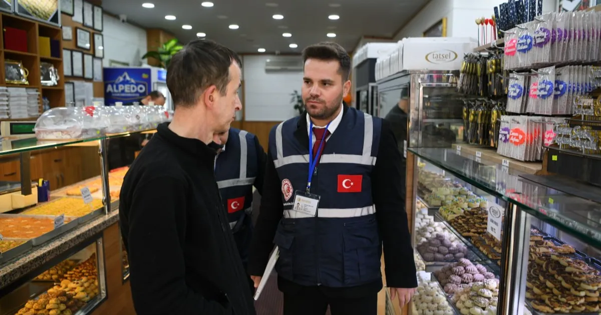 Kocaeli Çayırova Zabıtası’ndan yılbaşı denetimi