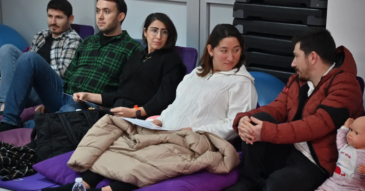 Manisa Büyükşehir anne adaylarını doğuma hazırlıyor