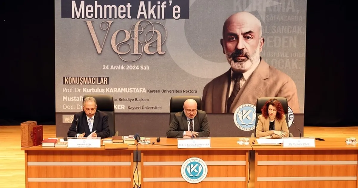 Mehmet Akif Ersoy’a Kayseri Talas’ta vefa