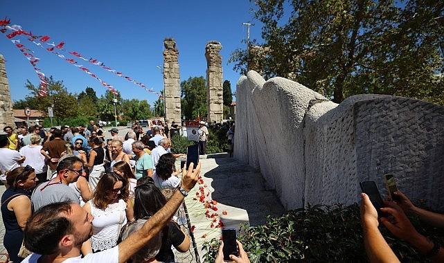 Büyük Taarruz ‘un 103. Yılında Efes Selçuk “O AN’A” tanıklık etti