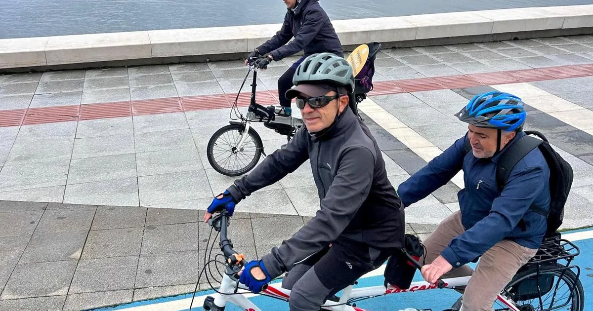 İzmir’de pedallar görme engelliler için çevrildi