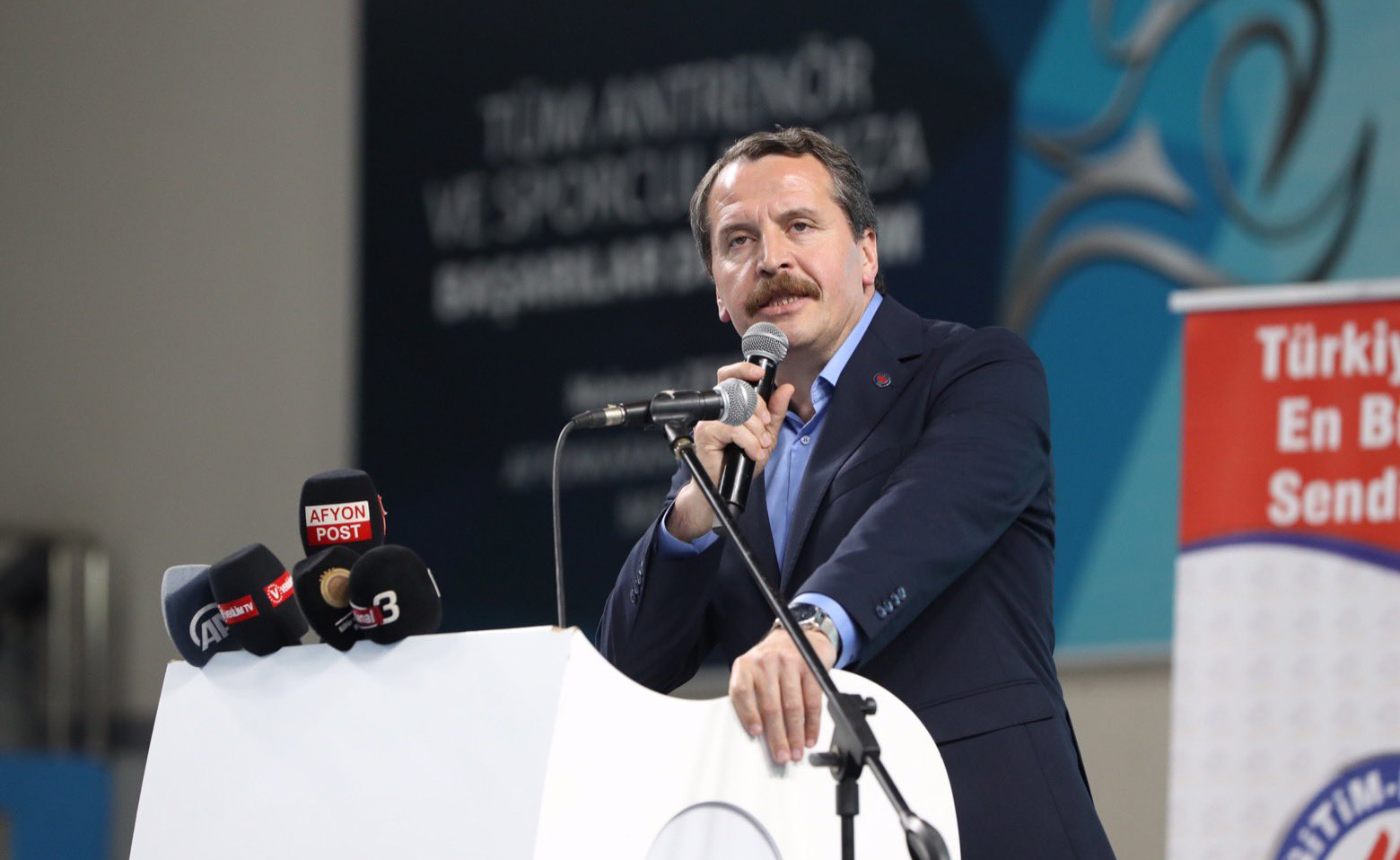 Memurlar Düşük Zam Kararına Tepkili ! Ali Yalçın Sendikasını Savundu