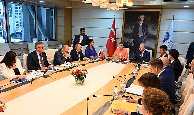 Moskova Hükümeti Bakanı’ndan Büyükşehir’e ziyaret