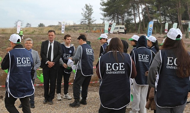 EÜ Ailesi Milli Ağaçlandırma Gününde “Yeşil Vatan” için fidan dikti