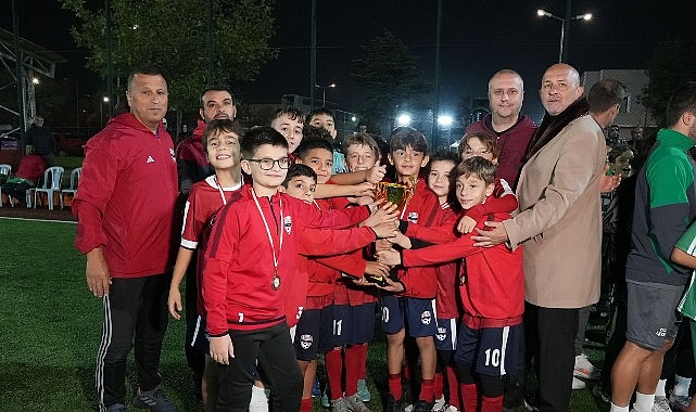 Osmangazi’de Cumhuriyetin Işığı Sporla Birleşti