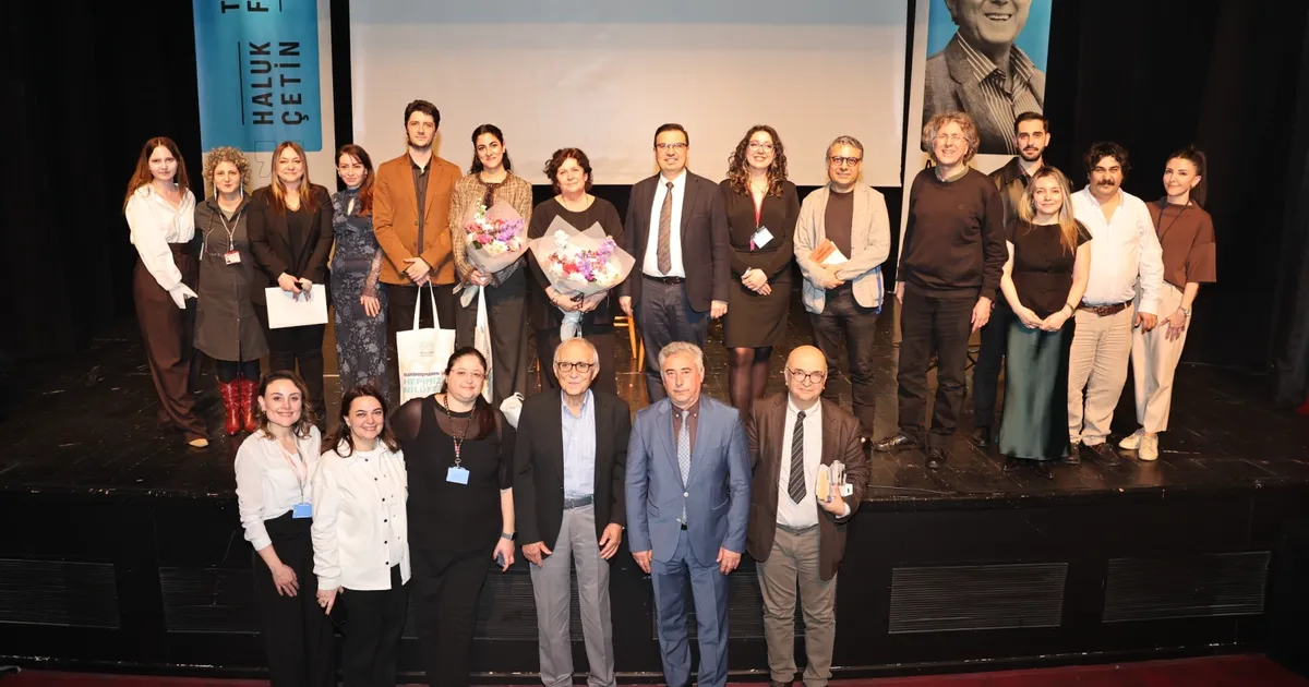Ataol Behramoğlu ile Şiir ve Müzik Dolu Gece