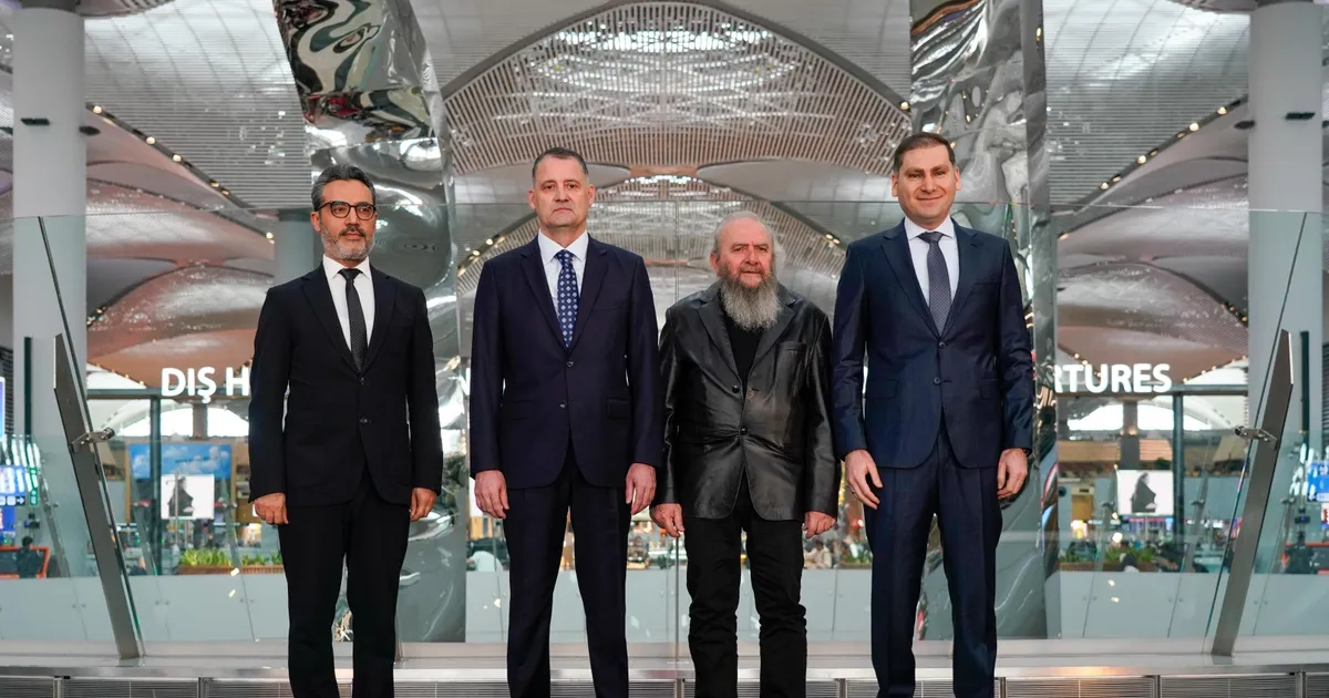 İGA İstanbul Havalimanı’nın Merkezi Dev Sanat Eseri İle Buluştu